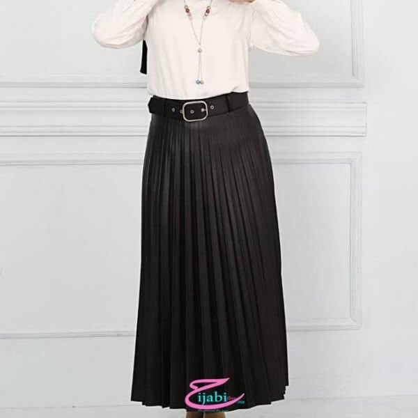 jupe plissee simili cuir noire femme Maroc